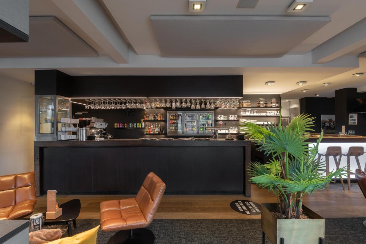 Ariane Hotel Ипер Екстериор снимка