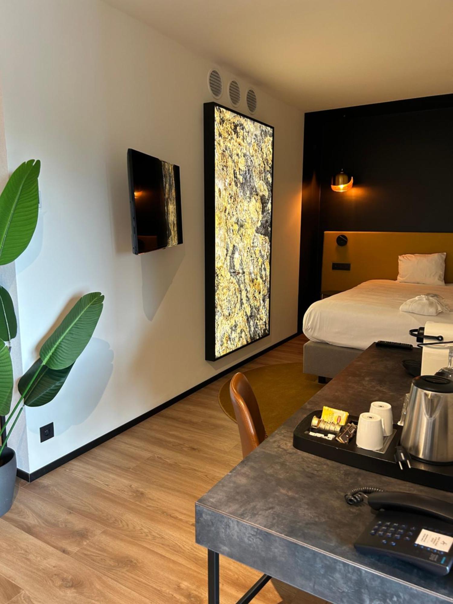 Ariane Hotel Ипер Екстериор снимка