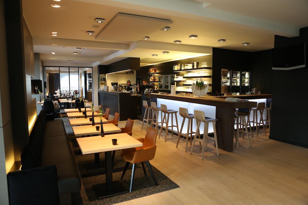 Ariane Hotel Ипер Екстериор снимка