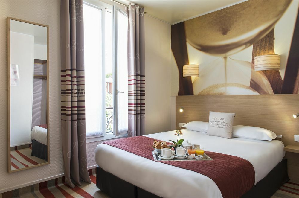 Ariane Hotel Ипер Екстериор снимка